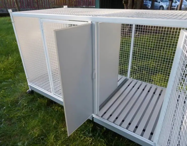 Cage for cats and dogs 150x60 with legs and wheels